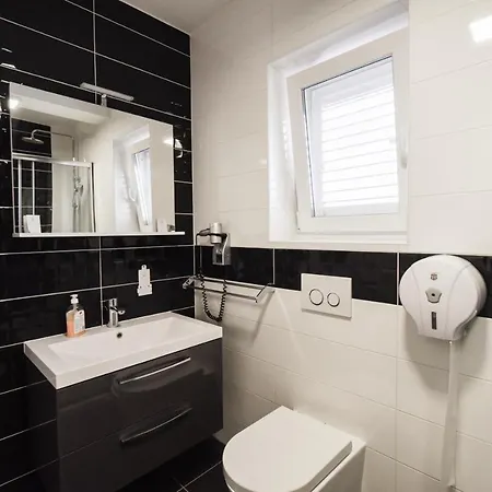 San Antonio Apartment *
