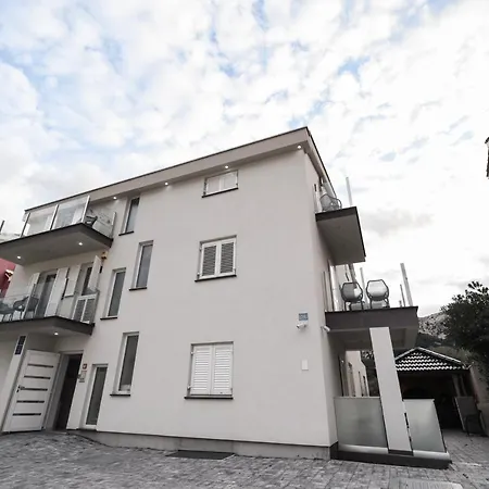 San Antonio Apartment Baška